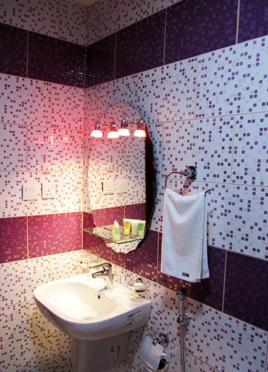 Jw Inn Hotel Nadinah ห้อง รูปภาพ